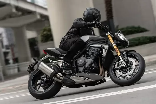 Triumph Speed Triple 1200 RS